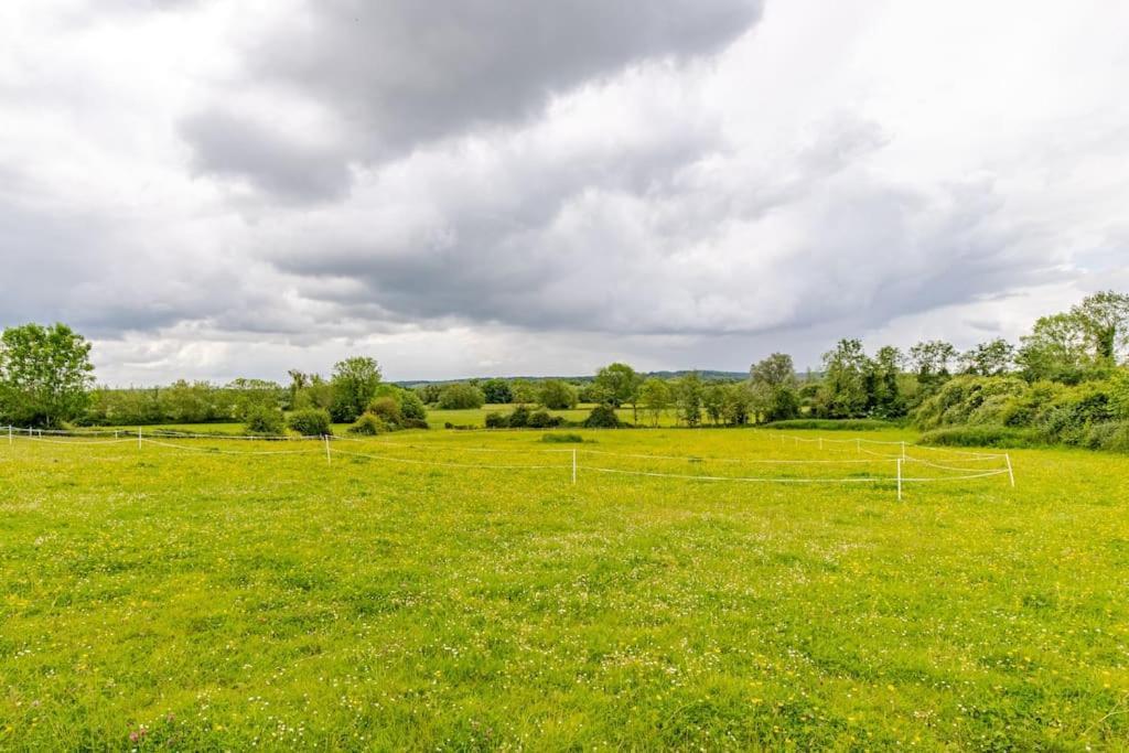 Lovely Kent Cottage With Rural Medway Views Tonbridge Exterior photo